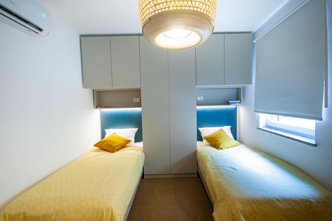Rainbow Apartment, Capodistria Esterno foto