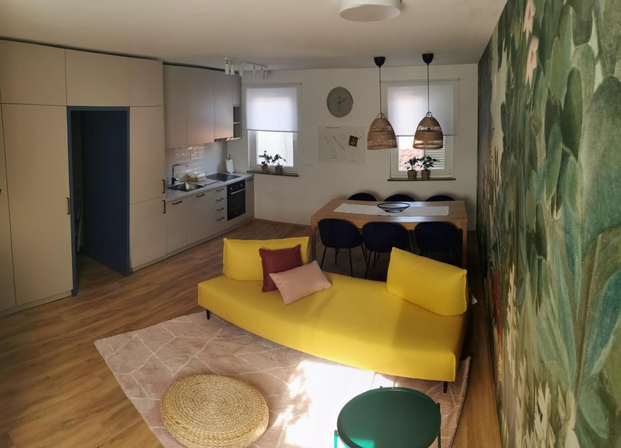 Rainbow Apartment, Capodistria Esterno foto